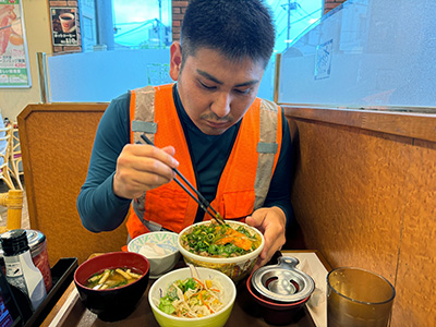 昼食